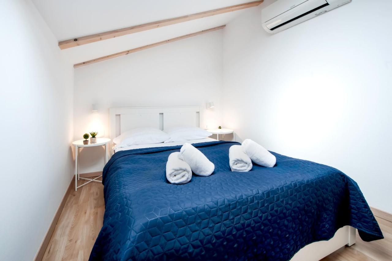 City Comfort Apartments ロヴィニ エクステリア 写真