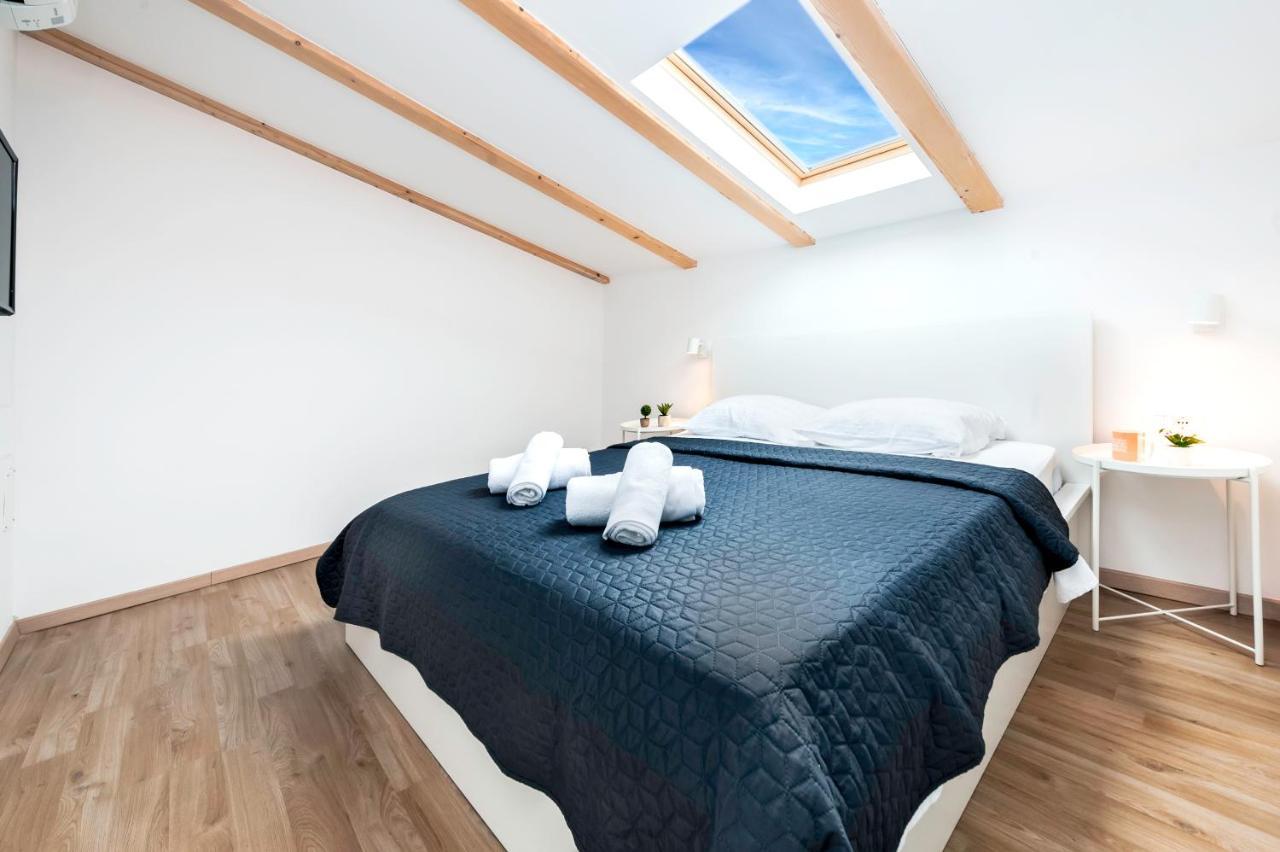 City Comfort Apartments ロヴィニ エクステリア 写真