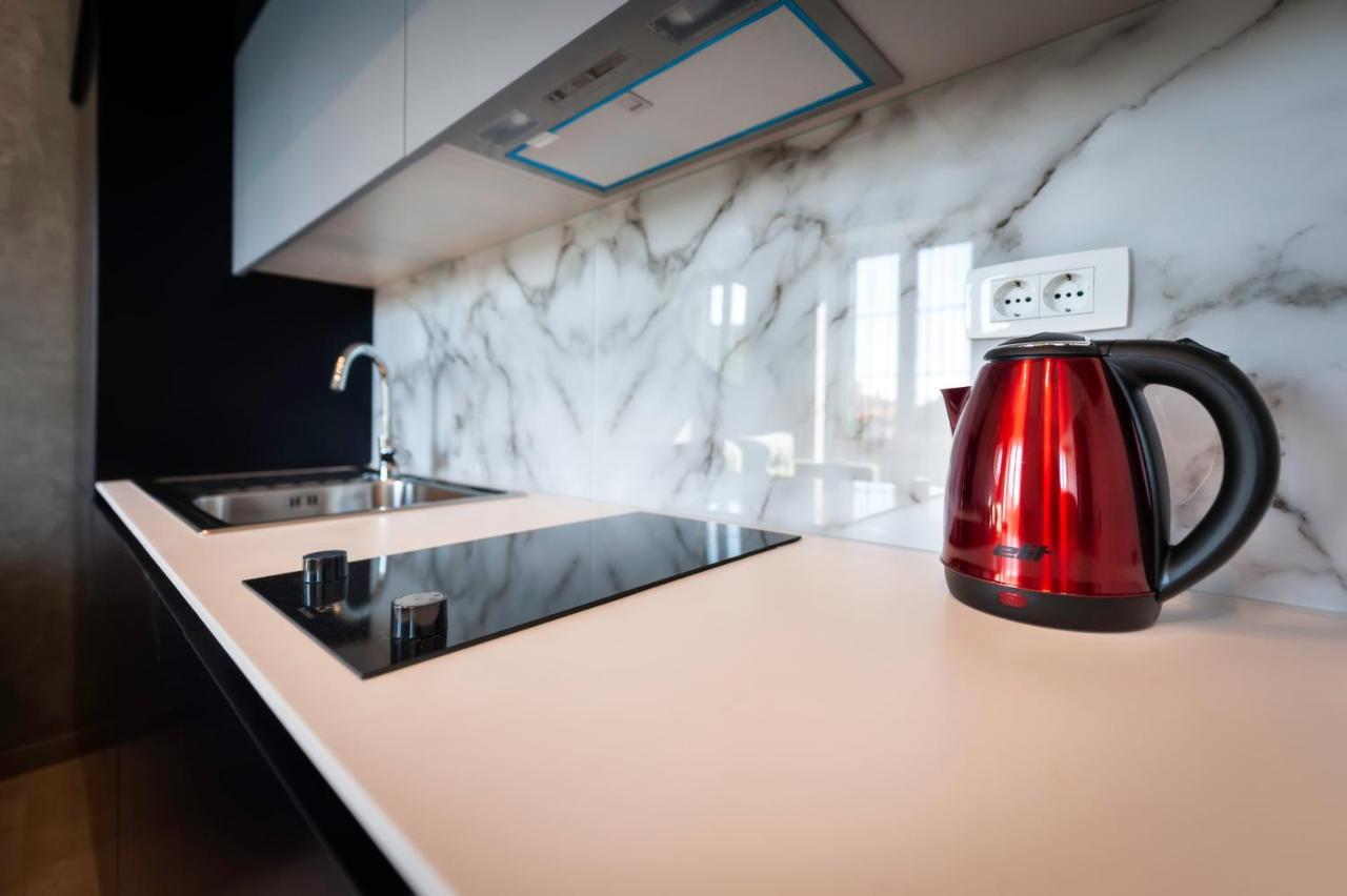 City Comfort Apartments ロヴィニ エクステリア 写真