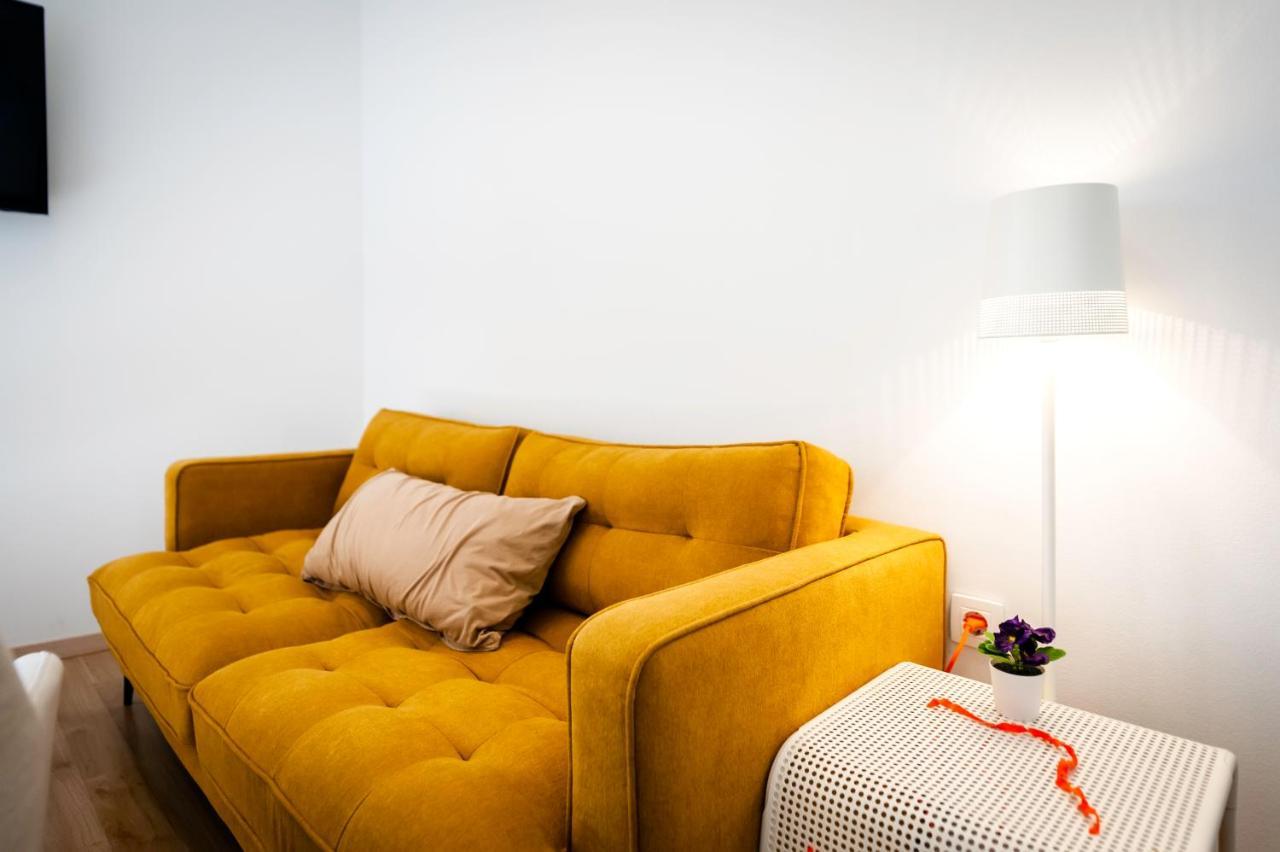 City Comfort Apartments ロヴィニ エクステリア 写真
