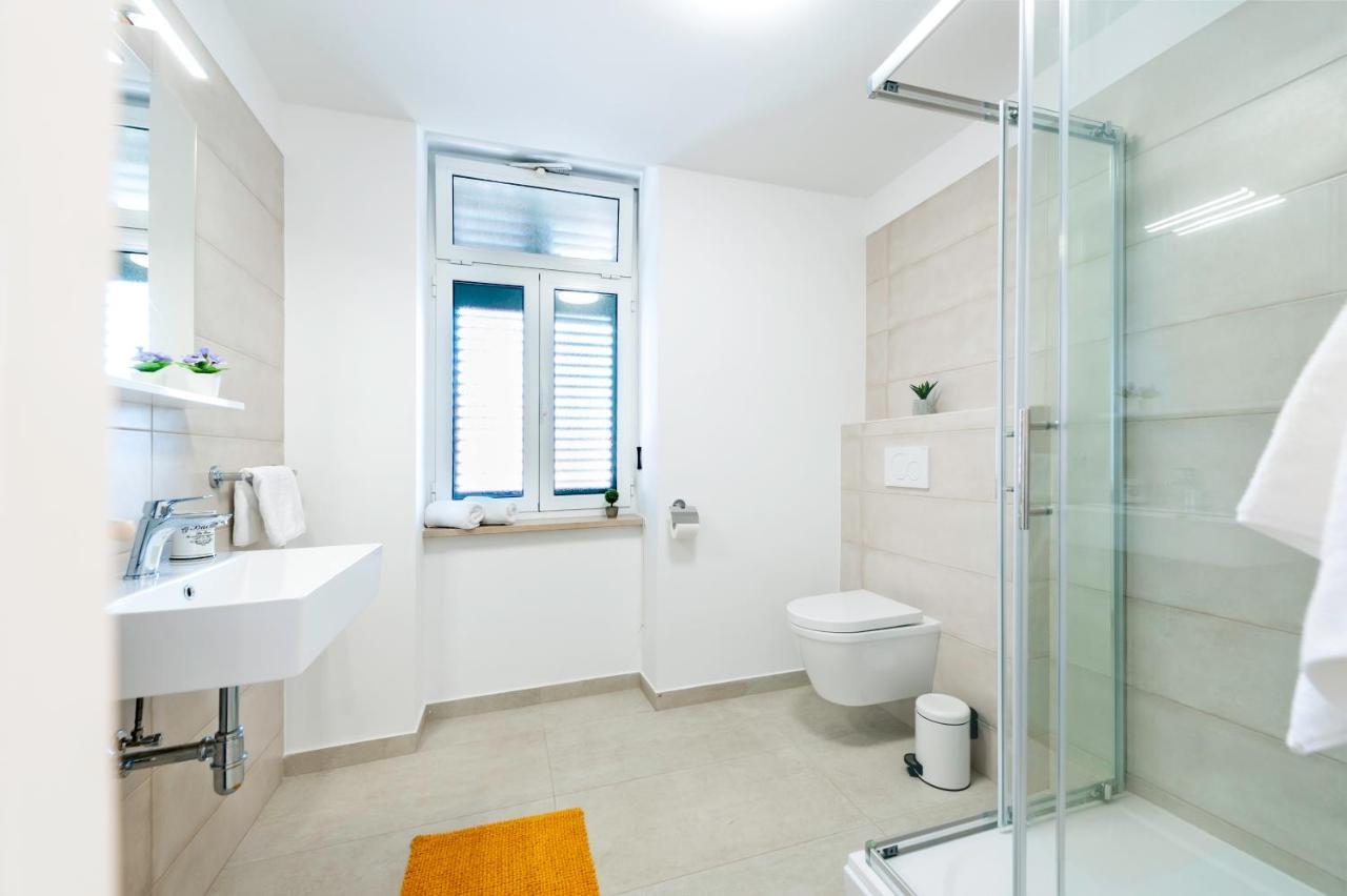 City Comfort Apartments ロヴィニ エクステリア 写真